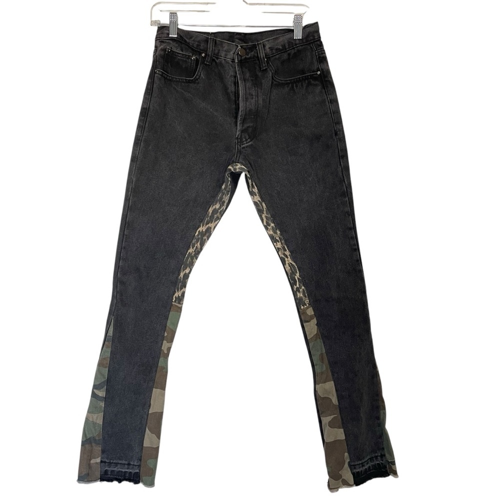 MNML Camo/Cheetah Panel Flare Denim Jeans‎ Size 28